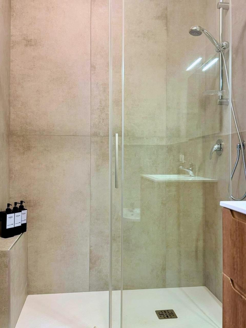 3 - 3 Bath - Bright Modern Appartamento Verona